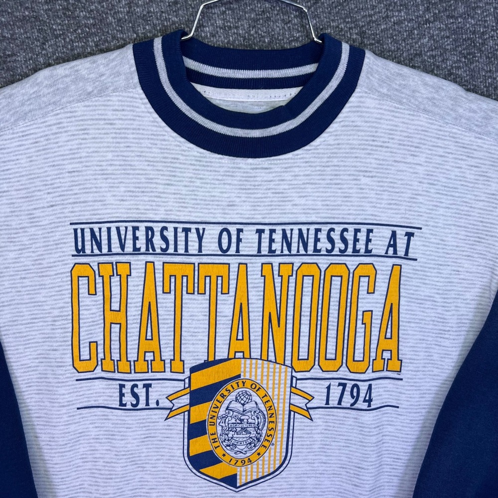 Gear Sweatshirt Unisex Large Grey Navy UTC Chattanooga Collegiate Vintage Retro - Picture 14 of 16
